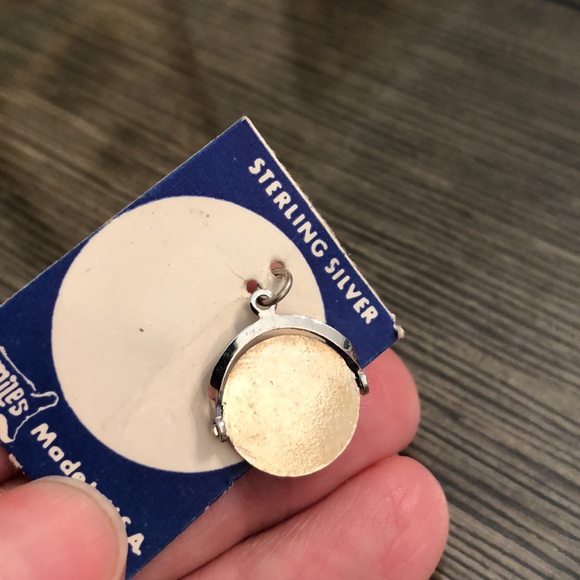 Vintage Sterling Silver Pennsylvania Souvenir Charm - Picture 8 of 9